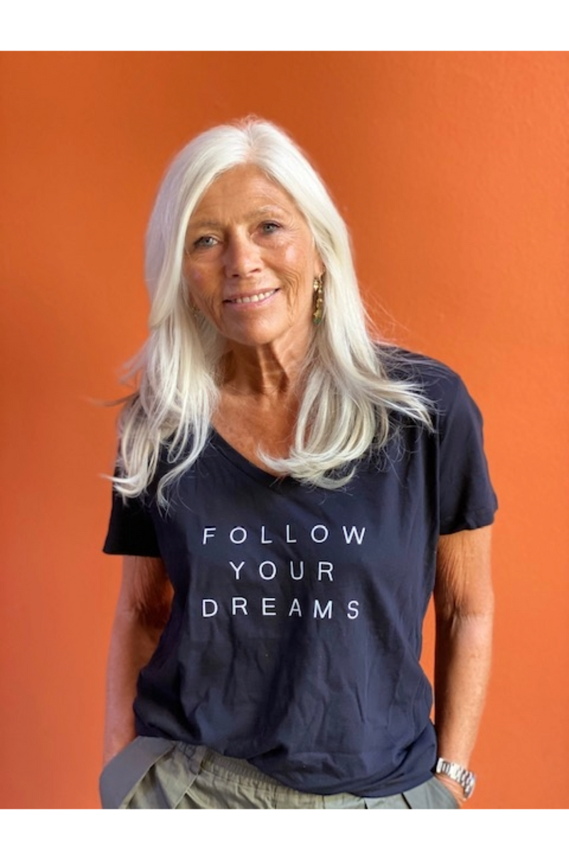 Short Sleve Tee FOLLOW YOUR DREAMS Rund Hals
