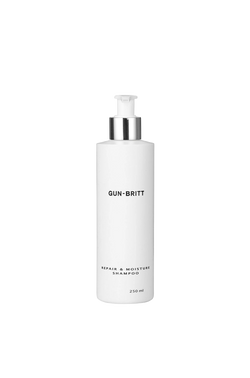 Repair & Moisture Shampoo 250 ml.